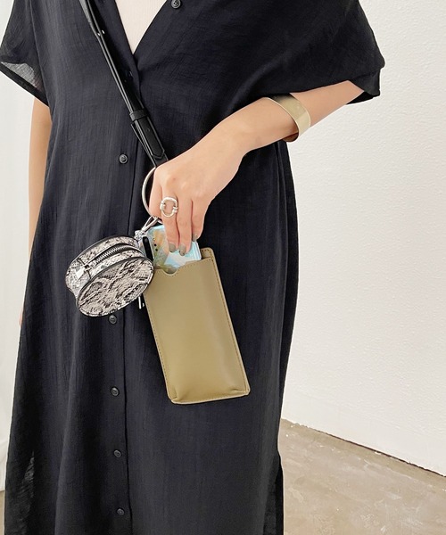 Shelly island（シェリーアイランド）の「フェイクレザーリングマルチケース（ショルダーバッグ・レディース・ホワイト/その他/ブラック/オレンジ・FREE）」の9枚目の写真