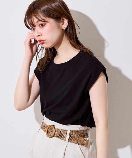 natural couture(ナチュラルクチュール)の「袖口タック厚手ノースリT(Tシャツ/カットソー・レディース・オフホワイト/ブラック/ピンク/その他1/その他2/ベージュ・FREE)」の12枚目の写真