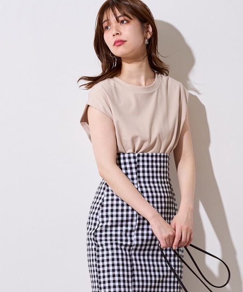 natural couture(ナチュラルクチュール)の「袖口タック厚手ノースリT(Tシャツ/カットソー・レディース・オフホワイト/ブラック/ピンク/その他1/その他2/ベージュ・FREE)」の17枚目の写真