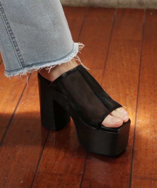 one way（ワンウェイ）の「【oneway】メッシュ厚底サンダル（サンダル・レディース・アイボリー/ホワイト/ブラック・L/S/M）」の6枚目の写真