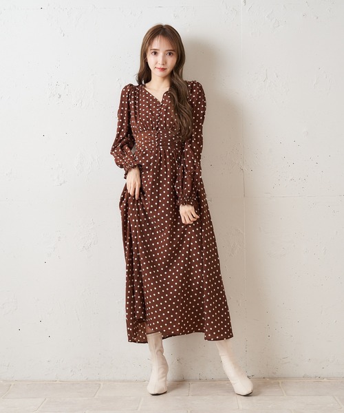 MIIA(ミーア)の「長袖パフスリーブマキシワンピース(ワンピース・レディース・ブラック/ピンク/ブラック系その他/ホワイト系その他2/ブラウン系その他2・FREE)」の13枚目の写真