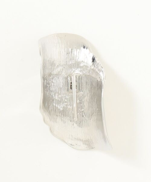 LOWRYS FARM（ローリーズファーム）の「ヘンケイメタルヘアカフ　219061（その他ヘアアクセサリー・レディース・シルバー/ゴールド・FREE）」の3枚目の写真