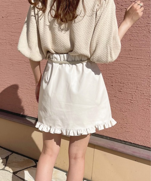 apres jour（アプレジュール）の「フェイクレザーフリル台形スカート【ZOZOTOWN限定アイテム】【8PO】（スカート・レディース・ブラック/アイボリー/モカ・X-LARGE/フリー）」の11枚目の写真