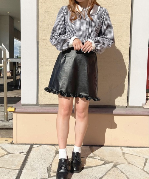 apres jour（アプレジュール）の「フェイクレザーフリル台形スカート【ZOZOTOWN限定アイテム】【8PO】（スカート・レディース・ブラック/アイボリー/モカ・X-LARGE/フリー）」の22枚目の写真