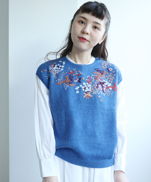tao ハンド刺繍ベスト ミニリーフ刺しゅうベスト – to blossom tao ハンド刺繍ベスト