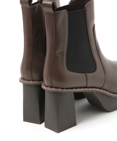 PAGEBOY（ページボーイ）の「ヘビーソールサイドゴアブーツ【Sサイズ　WEB限定】（ブーツ・レディース・ブラック/ブラウン/ホワイト系その他・MEDIUM/LARGE/SMALL）」の16枚目の写真