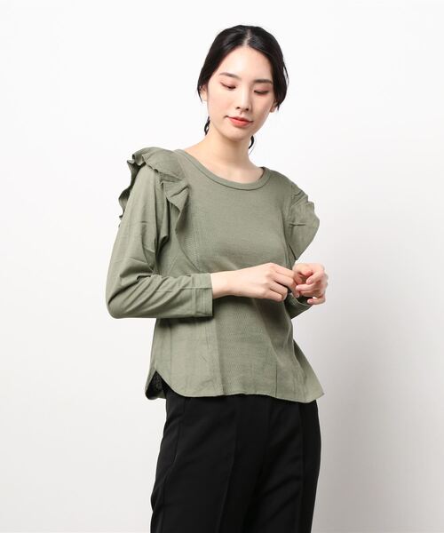 Samansa Mos2（サマンサ モスモス）の「ハニカム切替フリルTシャツ（Tシャツ/カットソー・レディース・ブラック/カーキ/オレンジ/キナリ・ﾌﾘ-）」の3枚目の写真