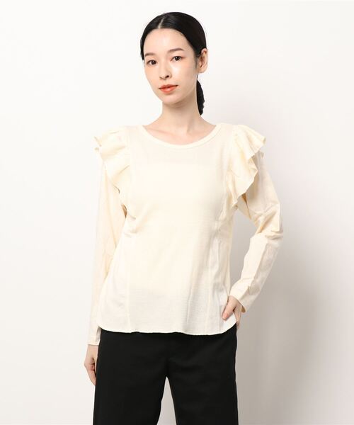 Samansa Mos2（サマンサ モスモス）の「ハニカム切替フリルTシャツ（Tシャツ/カットソー・レディース・ブラック/カーキ/オレンジ/キナリ・ﾌﾘ-）」の2枚目の写真