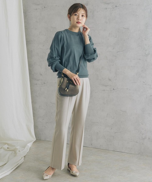 URBAN RESEARCH ROSSO（アーバンリサーチロッソ）の「マシンウォッシャブルパフニットプルオーバー（ニット/セーター・レディース・ライトベージュ/グリーン系その他/ネイビー・FREE）」の19枚目の写真