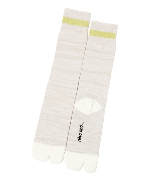 niko and...（ニコアンド）の「オリジナルライン足袋ソックス（ソックス/靴下・レディース・ブラック/オフホワイト・FREE）」の2枚目の写真