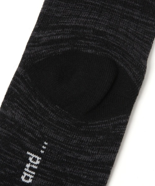 niko and...（ニコアンド）の「オリジナルライン足袋ソックス（ソックス/靴下・レディース・ブラック/オフホワイト・FREE）」の7枚目の写真