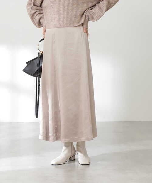 N.（N. Natural Beauty Basic）（エヌエヌナチュラルビューティーベーシック）の「【S Size Line】◆サテンマーメイドスカート（スカート・レディース・グレー/ベージュ/カーキ・SMALL/MEDIUM）」の19枚目の写真