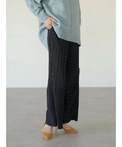 earth music&ecology（アースミュージックアンドエコロジー）の「すきな丈プリーツパンツ＊（その他パンツ・レディース・ブラック/ドット/ベージュ/グリーン/ブラウン/イエロー・FREE）」の6枚目の写真