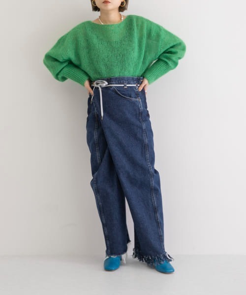 MAISON EUREKA(メゾンエウレカ)の「MAISON EUREKA VINTAGE REWORK BIGGYPANTS(デニムパンツ・レディース・ブラック/ブルー・SMALL/MEDIUM)」の3枚目の写真