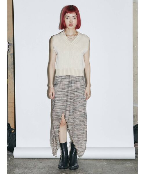 EMODA（エモダ）の「【VEQUM】COMPACT KNIT VEST（ベスト・レディース・アイボリー/マスタード/ネイビー・FREE）」の11枚目の写真