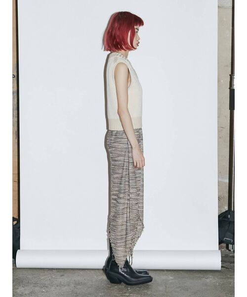 EMODA（エモダ）の「【VEQUM】COMPACT KNIT VEST（ベスト・レディース・アイボリー/マスタード/ネイビー・FREE）」の14枚目の写真