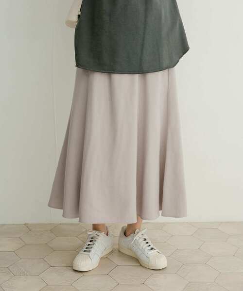 URBAN RESEARCH DOORS(アーバンリサーチドアーズ)の「フィブリルスカート(スカート・レディース・チャコールグレー/ライトグレー・1/0)」の4枚目の写真