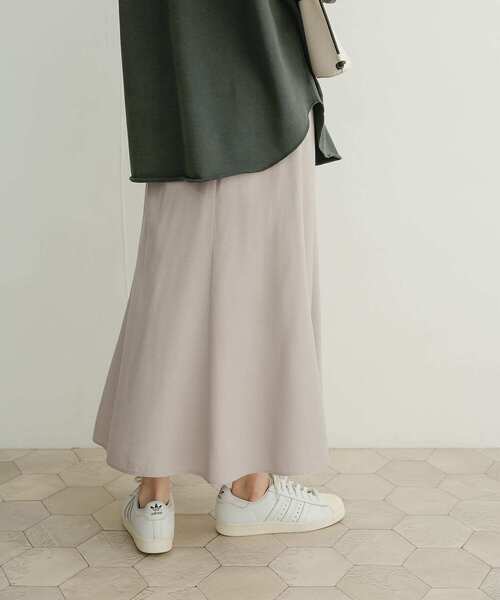 URBAN RESEARCH DOORS(アーバンリサーチドアーズ)の「フィブリルスカート(スカート・レディース・チャコールグレー/ライトグレー・1/0)」の9枚目の写真