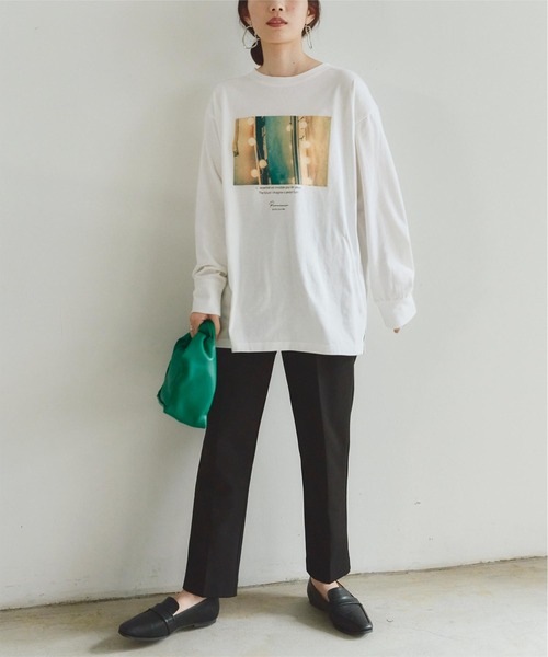 titivate(ティティベイト)の「フォトプリントロングスリーブTシャツ(Tシャツ/カットソー・レディース・オフホワイト/チャコール・FREE)」の12枚目の写真