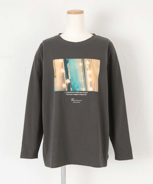 titivate(ティティベイト)の「フォトプリントロングスリーブTシャツ(Tシャツ/カットソー・レディース・オフホワイト/チャコール・FREE)」の20枚目の写真