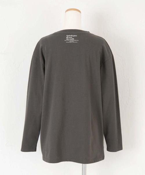 titivate(ティティベイト)の「フォトプリントロングスリーブTシャツ(Tシャツ/カットソー・レディース・オフホワイト/チャコール・FREE)」の16枚目の写真