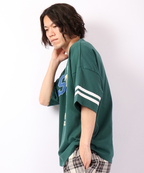A.T,C in the attic homme(エーティーシーインジアティックオム)の「カレッジロゴ&刺繍入りルーズTシャツ(Tシャツ/カットソー・メンズ・ホワイト/ブルー/グリーン・M/L/XL)」の10枚目の写真