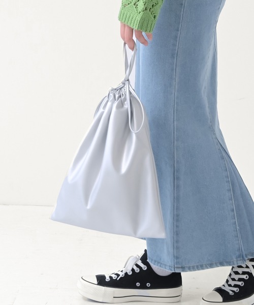 Lull(ルル)の「【Lull / ルル】アソート巾着ショルダーバッグ(ハンドバッグ・レディース・ブラック/シルバー/グリーン系その他/ゼブラ・ONESIZE)」の3枚目の写真