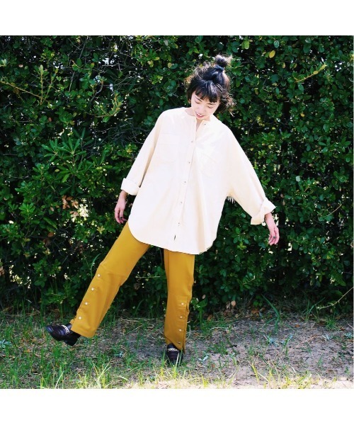GGD（ジージーディー）の「サイドボタンパンツ（カーゴパンツ・レディース・ブルー/マスタード/ワインレッド・M/L）」の12枚目の写真