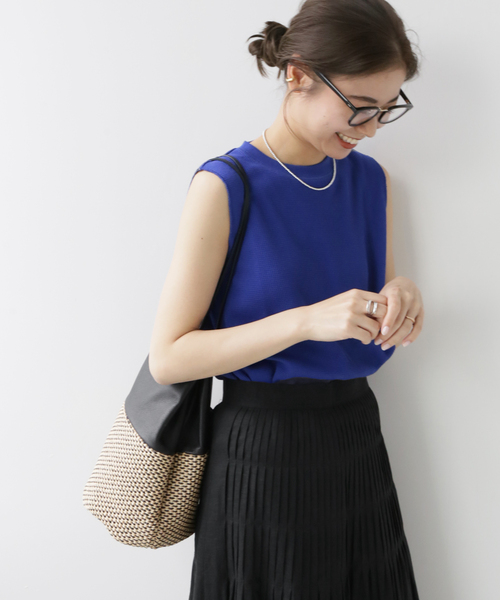 JOURNAL STANDARD relume(ジャーナルスタンダード レリューム)の「■《追加》TCワッフルノースリーブ(タンクトップ・レディース・ホワイト/グレー/ベージュ系その他/ブラック/ブルー・FREE)」の6枚目の写真