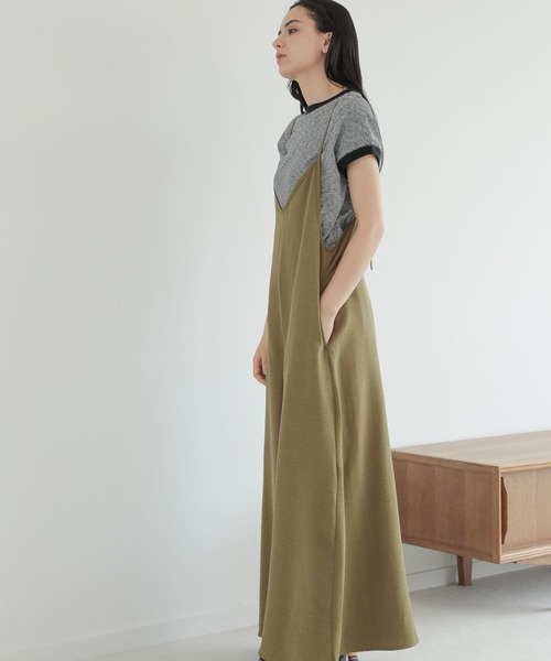 LAKOLE（ラコレ）の「ヴィンテージ風ツイルサロペット / 299674（サロペット/オーバーオール・レディース・カーキ/ブラック・SMALL/MEDIUM）」の3枚目の写真