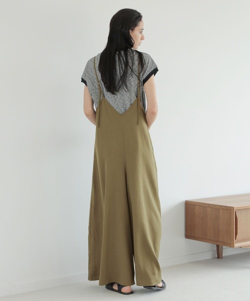 LAKOLE（ラコレ）の「ヴィンテージ風ツイルサロペット / 299674（サロペット/オーバーオール・レディース・カーキ/ブラック・SMALL/MEDIUM）」の15枚目の写真