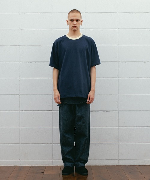 UNUSED(アンユーズド)の「STUDIOUS別注 RINGER TEE(Tシャツ/カットソー・メンズ・ホワイト/ブラック/ネイビー・2/3)」の5枚目の写真