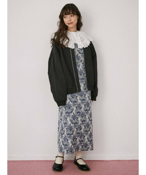 merry jenny(メリージェニー)の「bear刺繍ブルゾン(ブルゾン・レディース・ブラック/ブルー/アイボリー・FREE)」の16枚目の写真