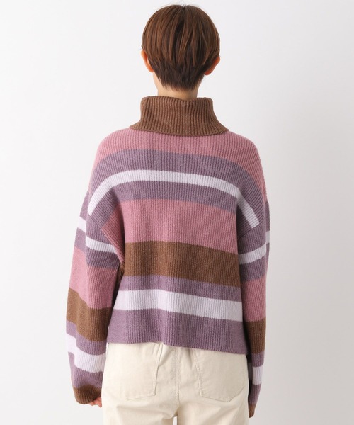 LEPSIM（レプシィム）の「7ゲージマルチボーダータートル　168272（ニット/セーター・レディース・ブルー/ピンク・FREE）」の7枚目の写真