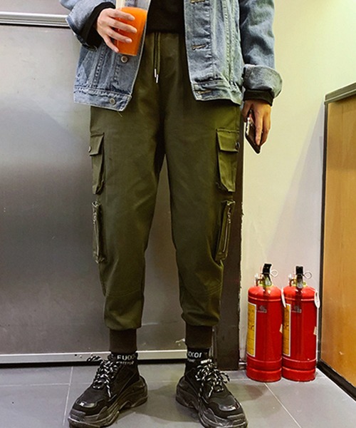 Auntie Rosa(アンティローザ)の「カーゴジョガーパンツ(カーゴパンツ・メンズ・ブラック/カーキ・MEDIUM/X-LARGE/LARGE)」の1枚目の写真