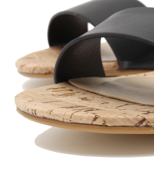 CROON A SONG（クルーンアソング）の「コルクヒールサンダル（サンダル・レディース・ブラック/ネイビー・M/S/L）」の7枚目の写真