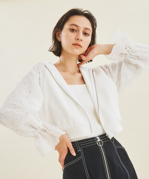 GRACE CONTINENTAL（グレースコンチネンタル）の「カットワーク