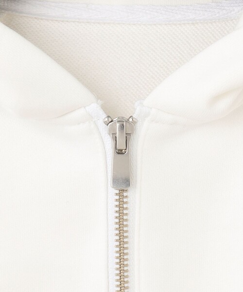 Gracecontinental カットワークパフ袖パーカー GRACE CONTINENTAL（グレースコンチネンタル）の「カットワークパフ袖