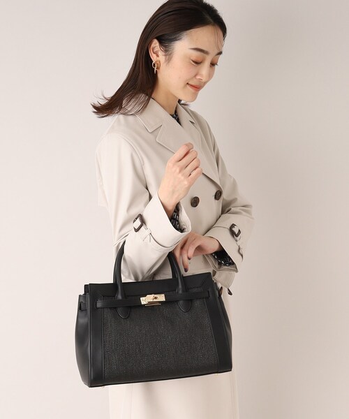 UNTITLED（アンタイトル）の「◆ベルト付き2WAYバッグ（トートバッグ・レディース・ライトベージュ/ブラック・99）」の13枚目の写真