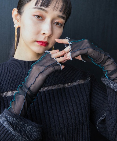 HARE(ハレ)の「シアーアームウォーマ-(HARE)(アームカバー・レディース・ホワイト/ブラック・FREE)」の2枚目の写真