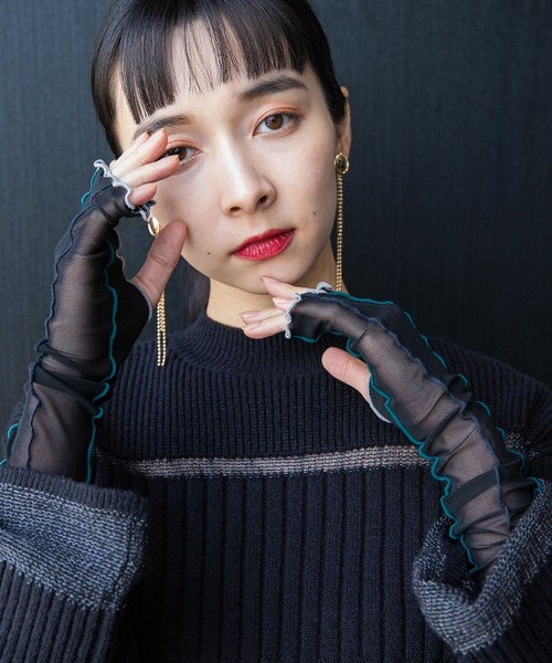 HARE(ハレ)の「シアーアームウォーマ-(HARE)(アームカバー・レディース・ホワイト/ブラック・FREE)」の7枚目の写真