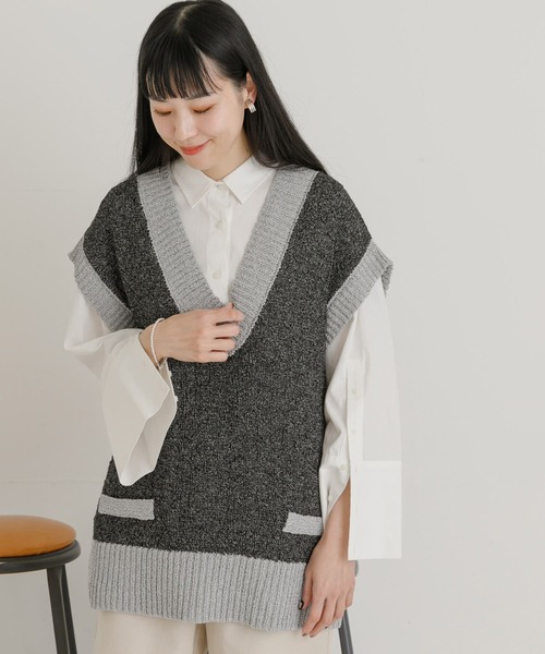 UR Lab.（アーバンリサーチラボ）の「ビッグニットベスト（ベスト・レディース・ブラック/ベージュ/グレー・FREE）」の17枚目の写真