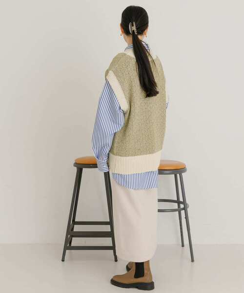 UR Lab.（アーバンリサーチラボ）の「ビッグニットベスト（ベスト・レディース・ブラック/ベージュ/グレー・FREE）」の10枚目の写真