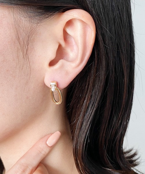 thank U more(サンキューモア)の「ワンパール×チェーンモチーフ ピアス【両耳用】(ピアス(両耳用)・レディース・シルバー/ゴールド・FREE)」の5枚目の写真