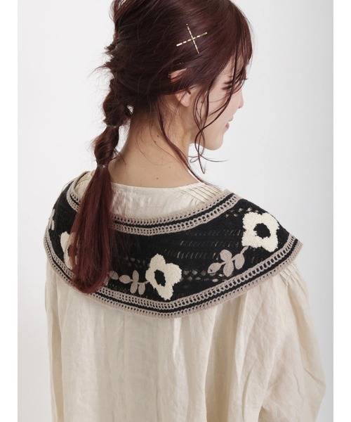 Samansa Mos2（サマンサ モスモス）の「さがら刺繍付け襟（ストール/ショール・レディース・キナリ/ベージュ/ブラック・ﾌﾘ-）」の9枚目の写真