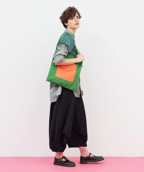 FRAPBOIS PARK（フラボアパーク）の「カラーロゴトート（トートバッグ・レディース・グリーン/ブルー/ブラック/ピンク/キナリ/オフホワイト・FREE）」の16枚目の写真