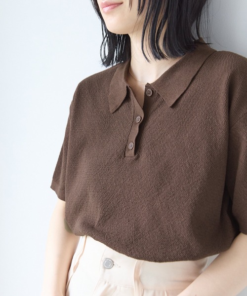 Chaco closet（チャコ クローゼット）の「リネンライク鹿の子編み半袖ニットポロシャツ（ポロシャツ・レディース・ブラック/アイボリー/オレンジ/ネイビー/ブラック×ホワイト/ブラウン/グリーン・FREE）」の12枚目の写真