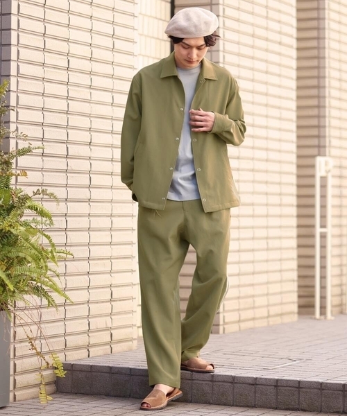 a.v.v（アーヴェヴェ）の「リライト セミルーズパンツ(セットアップ可）（その他パンツ・メンズ・カーキ/ブルー・48/46/50）」の4枚目の写真