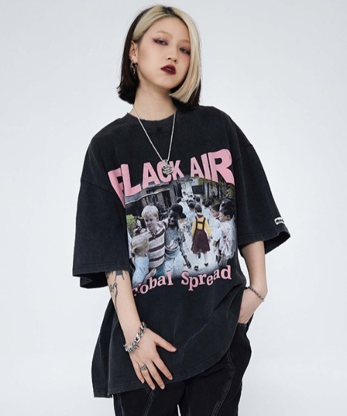 A'gem 9（エージェムナイン）の「A'GEM/9 × .kom『Black air