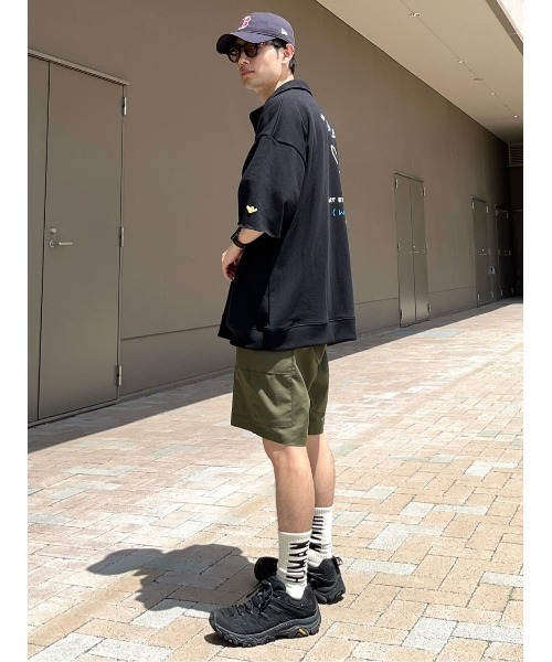 What it isNt）ART BY MARKGONZALES（ワットイットイズント）の